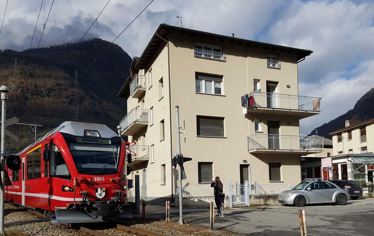 Apartamento Le Stanze Del Trenino Rosso Tirano Exterior foto